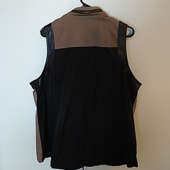 Love & Legend Women's Vest - Picture 4 of 4